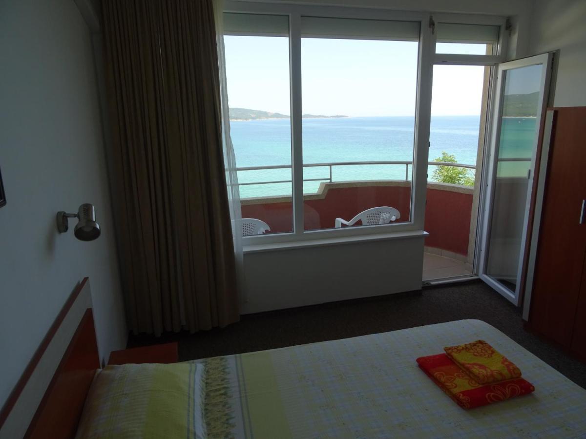 Dobrevi Guest House بريمورسكو المظهر الخارجي الصورة